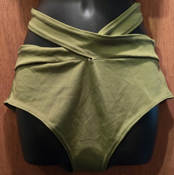 Olive green CUTE cut out swimsuit NEW no tags - Picture 4 of 11